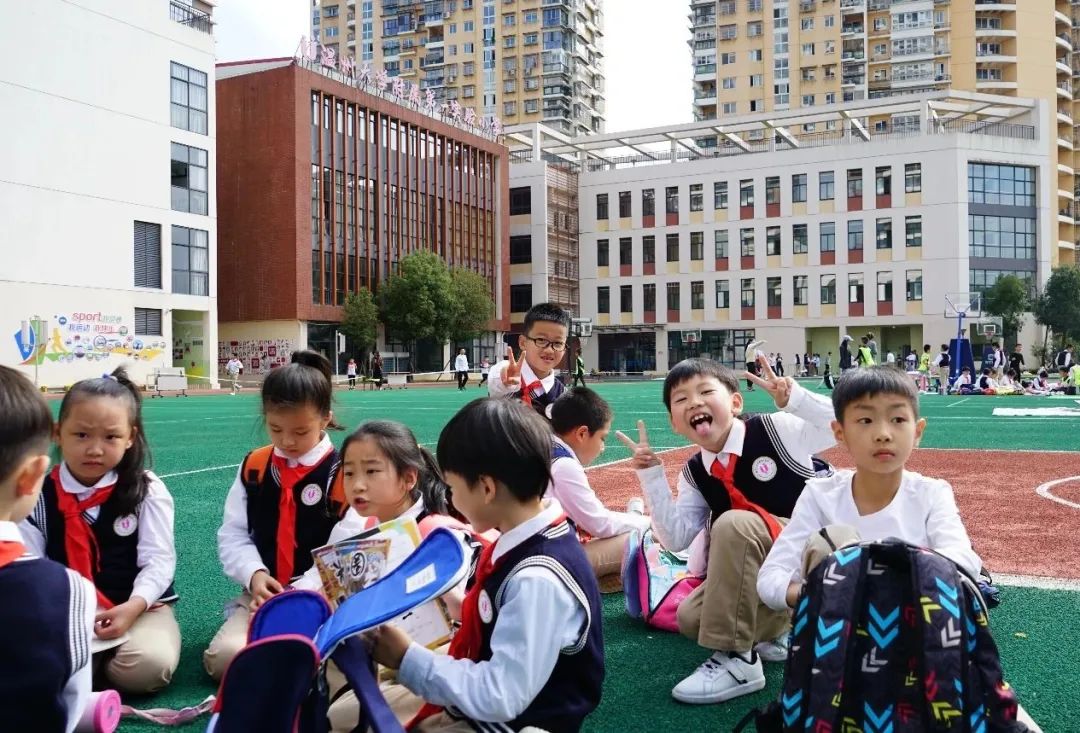 驰骋赛场 属我最棒 驰骋赛场 属我最棒