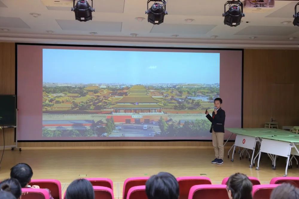 综合视野，专精实践 —— 记基于小学语文学科素养下的项目化学习实践与研究活动