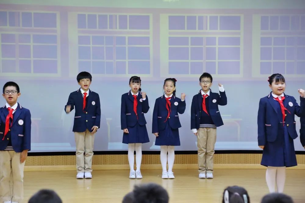让安全的种子播撒心田 —— 彩虹糖中队主题晨会