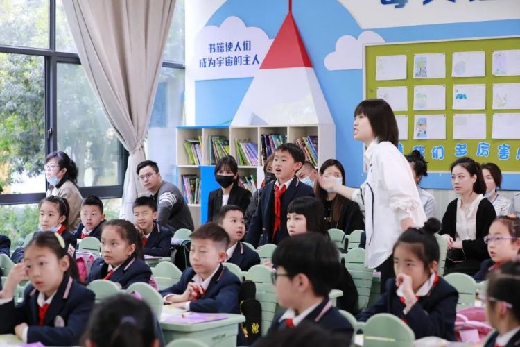“智圆慧行BAC”一年级课程介绍 “智圆慧行BAC”一年级课程介绍