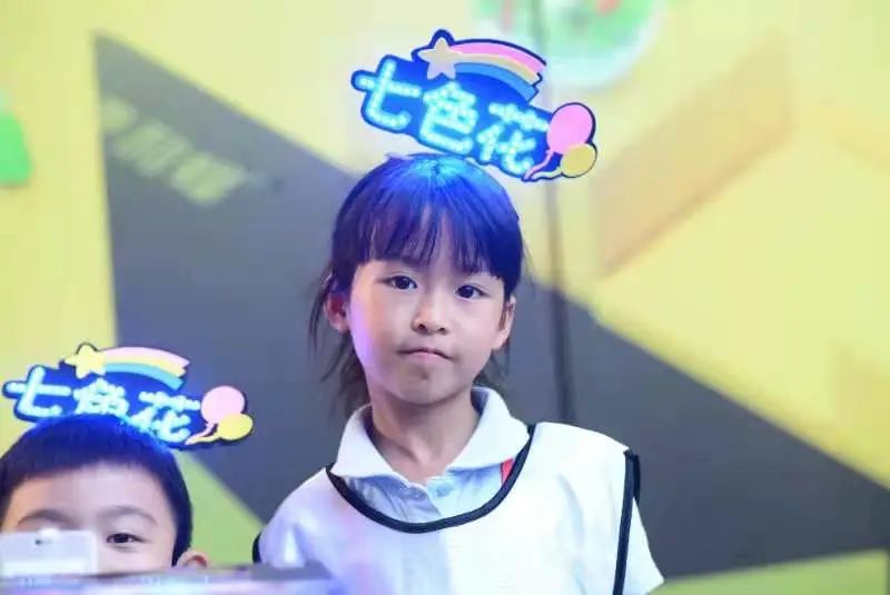 爱心义卖,与爱童行 爱心义卖,与爱童行