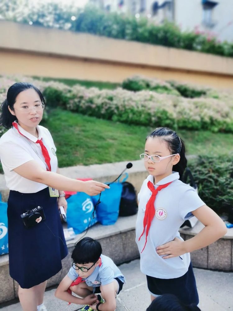 成长路上 有爱同行—— 小π队国庆公益系列活动 成长路上 有爱同行—— 小π队国庆公益系列活动