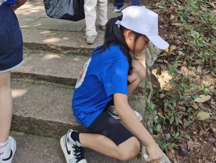 成长路上 有爱同行—— 小π队国庆公益系列活动 成长路上 有爱同行—— 小π队国庆公益系列活动