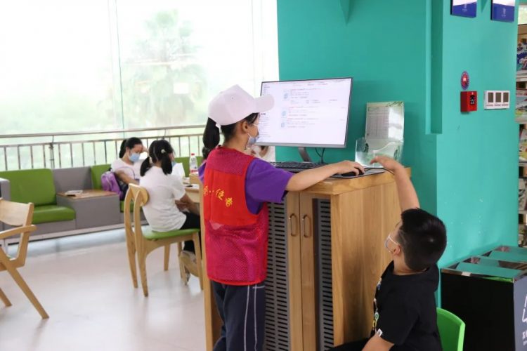 成长路上 有爱同行—— 小π队国庆公益系列活动 成长路上 有爱同行—— 小π队国庆公益系列活动
