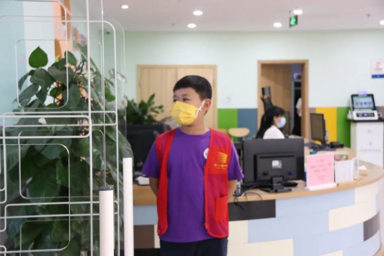 成长路上 有爱同行—— 小π队国庆公益系列活动 成长路上 有爱同行—— 小π队国庆公益系列活动