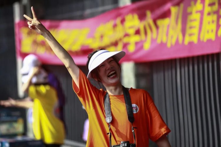 爸妈齐努力,成长更给力 爸妈齐努力,成长更给力