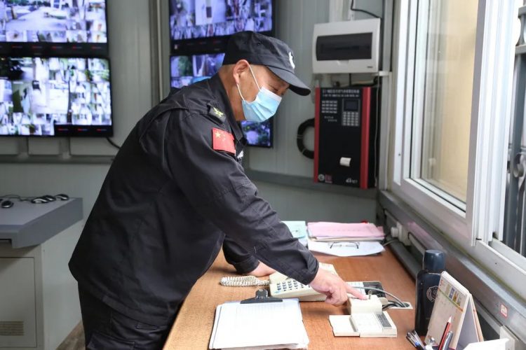 反恐防暴，安全守护——温大附小反恐防暴演习