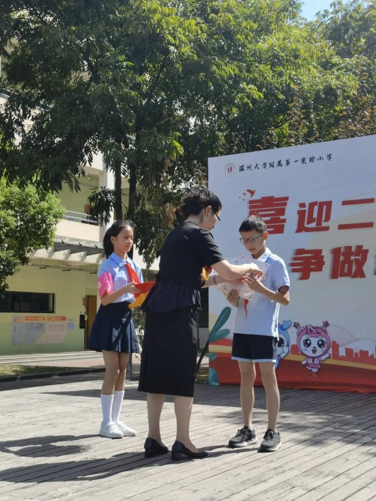 喜报：奋“泳”向前！浙江省游泳冠军赛第三名！