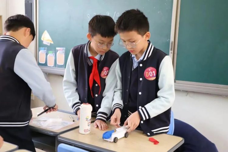 创新 体验 成长 ——记温大附小第八届科技节闭幕