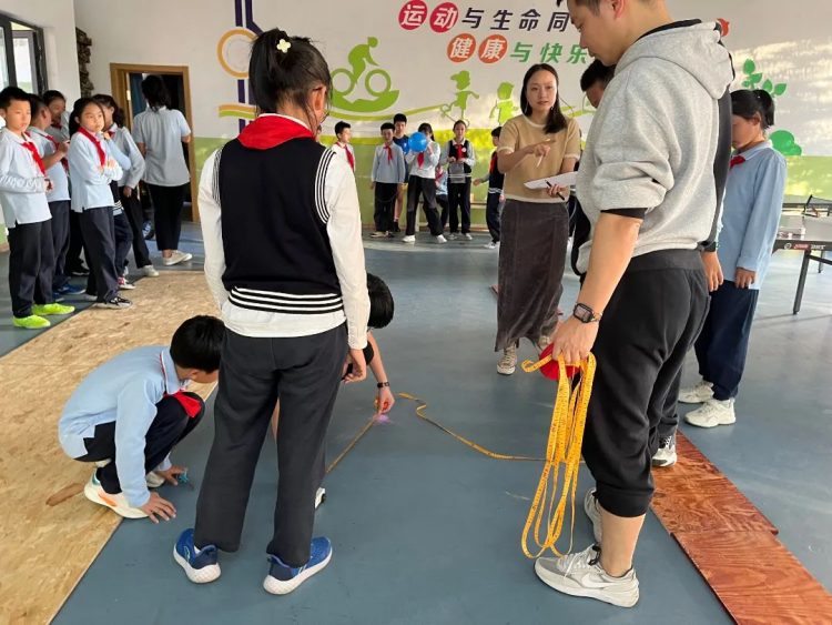 创新 体验 成长 ——记温大附小第八届科技节闭幕