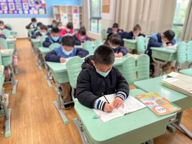 童蒙智圆养正，立规慧行成范——温大附小一年级学习新常规养成记